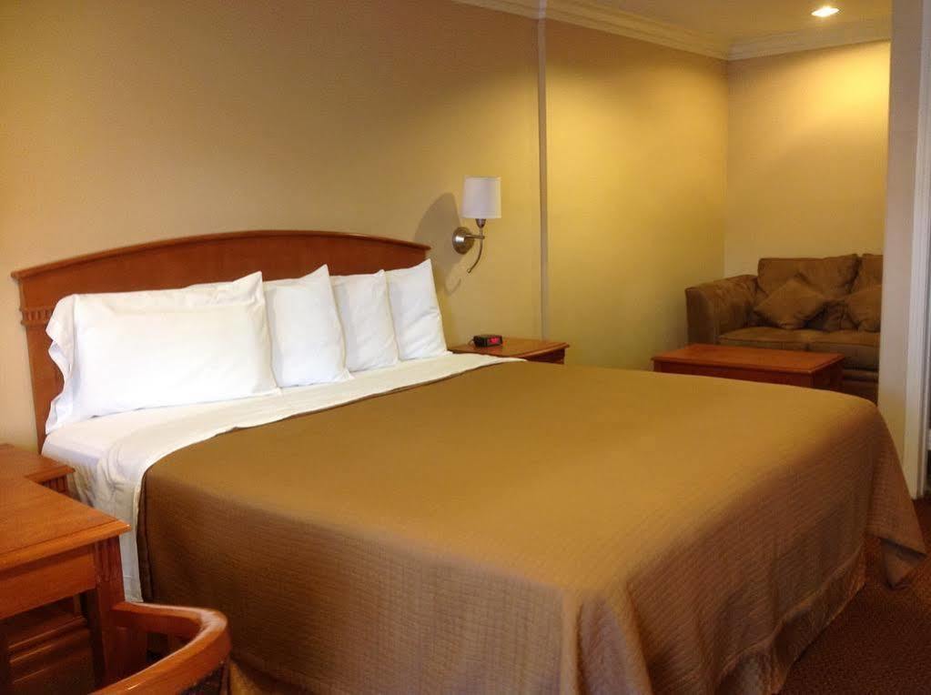 לוס אנג'לס Hyland Motel Van Nuys מראה חיצוני תמונה